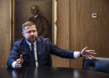 La République tchèque explore une réserve stratégique en Bitcoin : vers une révolution économique ?